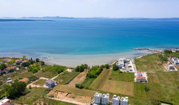 Image No.6-5 Bed Property for sale