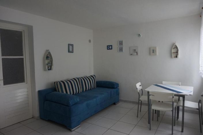 Image No.12-10 Bed Property for sale