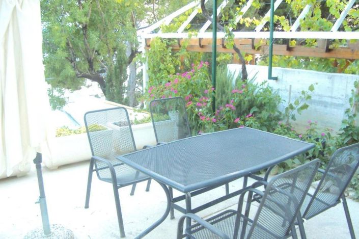 Image No.14-10 Bed Property for sale