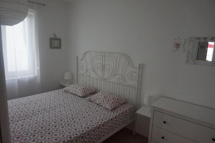 Image No.9-10 Bed Property for sale