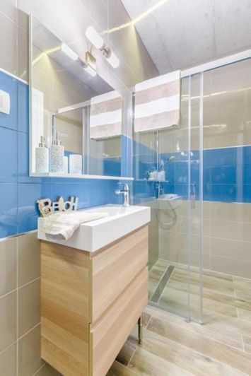 Image No.21-4 Bed Property for sale