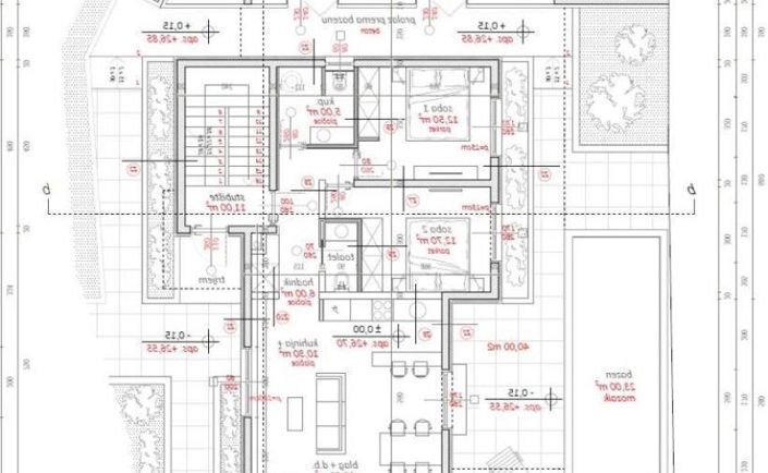 Image No.20-7 Bed Property for sale