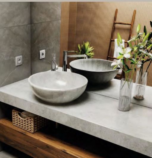 Image No.9-7 Bed Property for sale