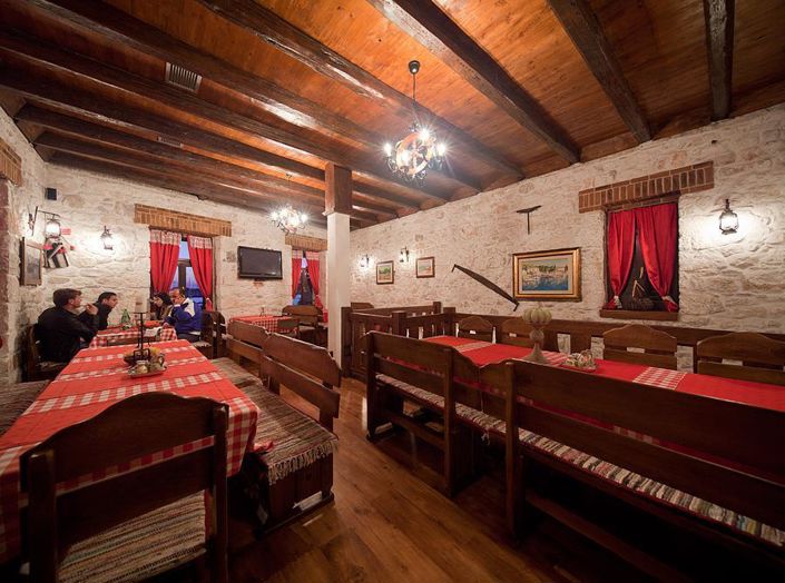 Image No.5-4 Bed Property for sale