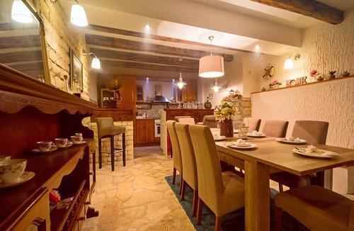 Image No.16-Propriété de 6 chambres à vendre à Croatie