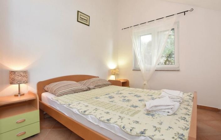 Image No.23-4 Bed Property for sale