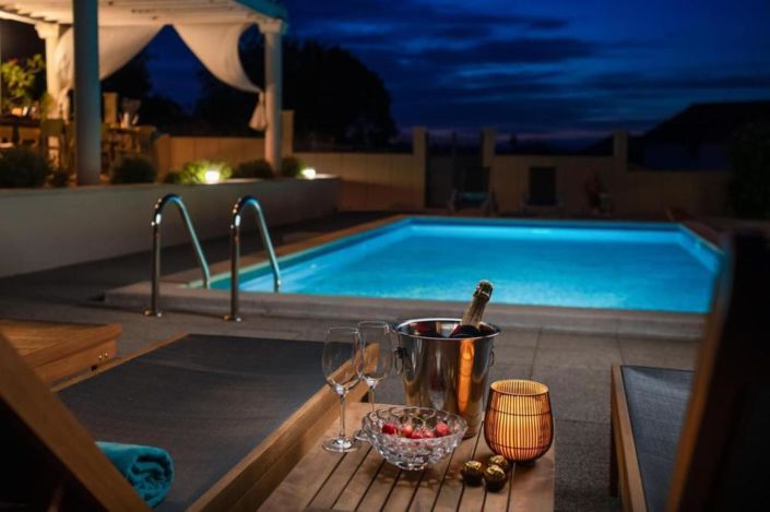 Image No.13-4 Bed Property for sale