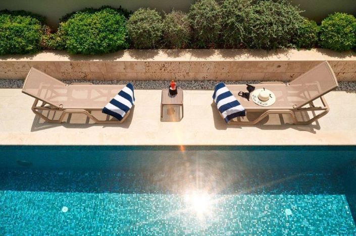 Image No.4-4 Bed Property for sale