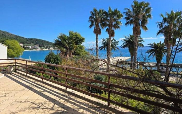 Image No.1-Propriété de 7 chambres à vendre à Croatie