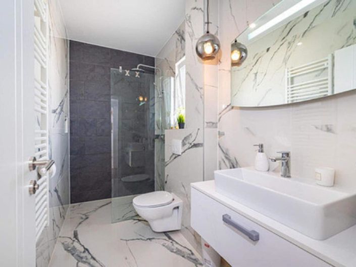 Image No.7-3 Bed Property for sale