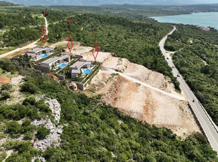 Image No.6-4 Bed Property for sale