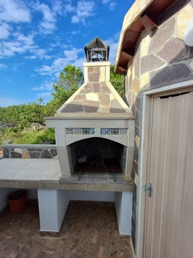 Image No.13-6 Bed Property for sale