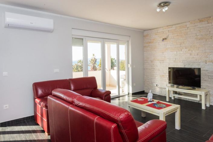 Image No.9-4 Bed Property for sale