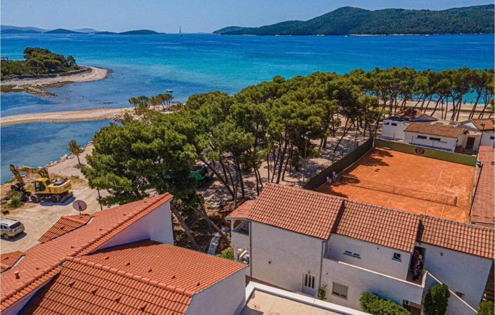 Image No.5-11 Bed Property for sale