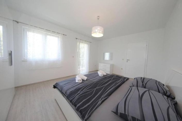 Image No.23-Propriété de 7 chambres à vendre à Pašman