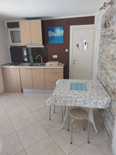 Image No.25-4 Bed Property for sale