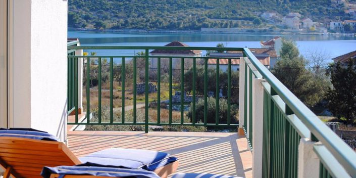 Image No.1-Propriété de 11 chambres à vendre à Croatie