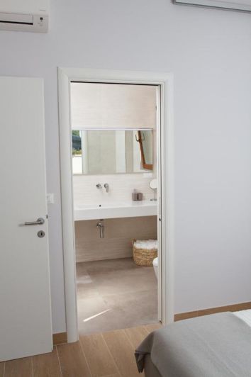 Image No.16-3 Bed Property for sale