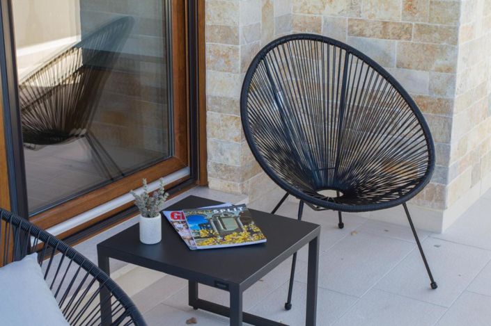 Image No.20-3 Bed Property for sale