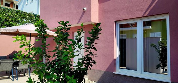 Image No.16-4 Bed Property for sale