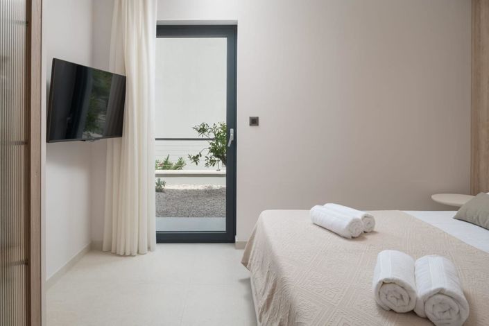 Image No.19-4 Bed Property for sale