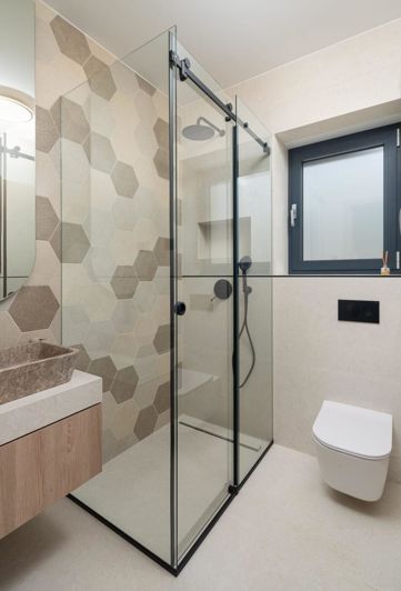 Image No.22-4 Bed Property for sale