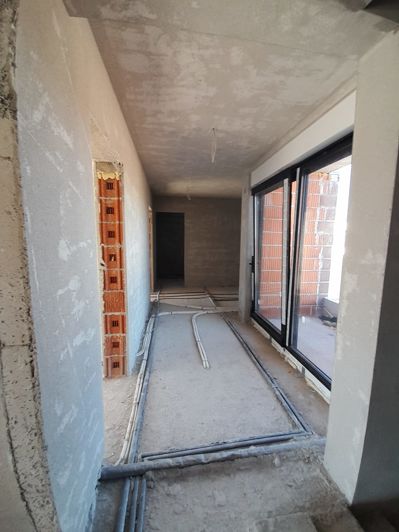 Image No.18-4 Bed Property for sale