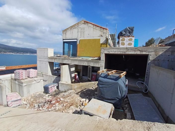 Image No.7-4 Bed Property for sale