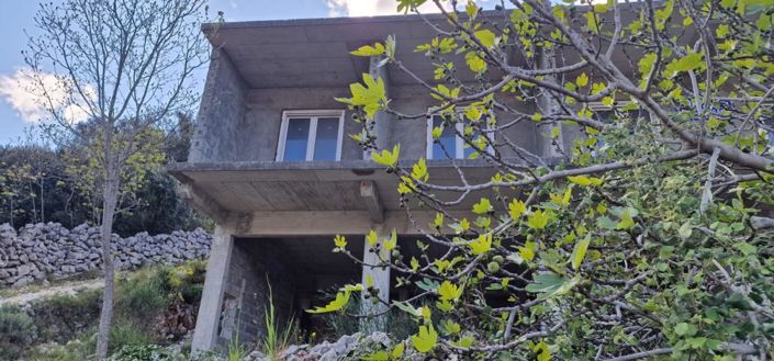 Image No.17-3 Bed Property for sale