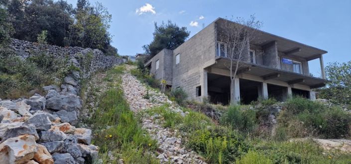 Image No.18-3 Bed Property for sale