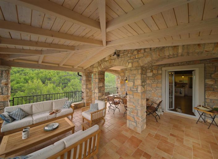 Image No.19-14 Bed Property for sale