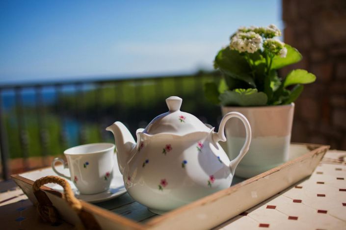 Image No.7-14 Bed Property for sale