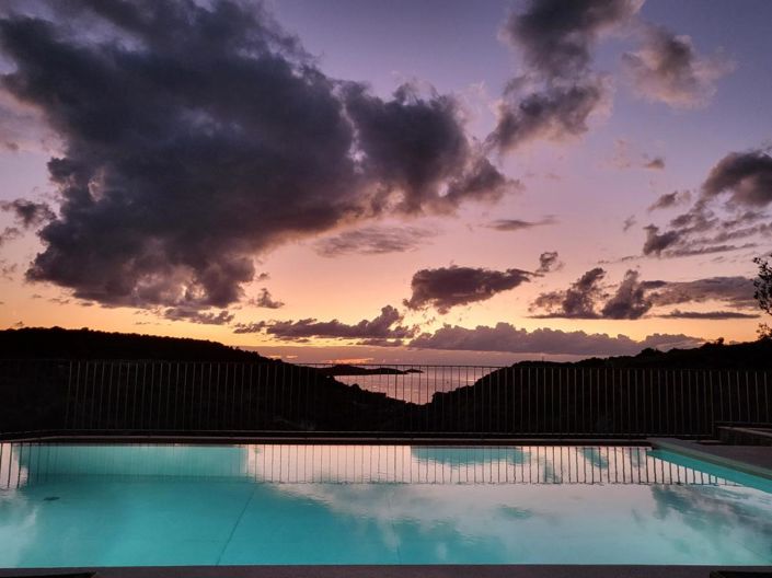 Image No.20-4 Bed Property for sale