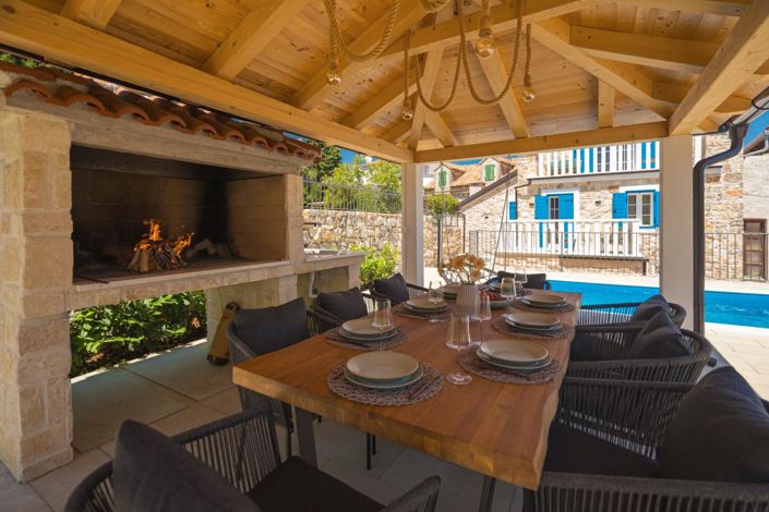 Image No.20-3 Bed Property for sale