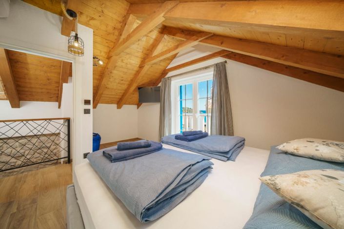 Image No.22-3 Bed Property for sale