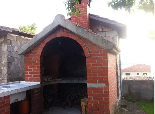 Image No.11-9 Bed Property for sale