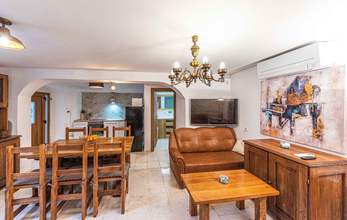 Image No.24-3 Bed Property for sale