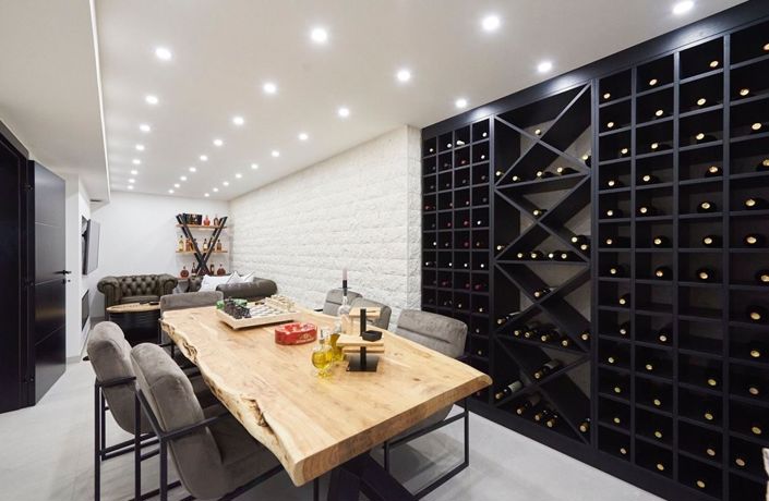 Image No.16-4 Bed Property for sale