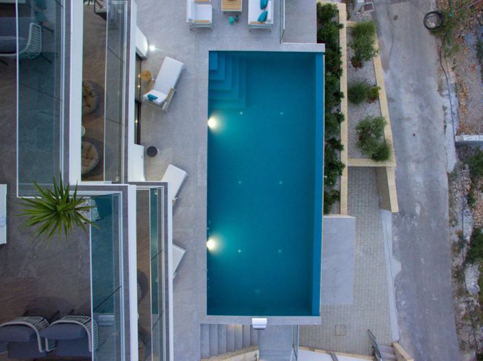 Image No.3-4 Bed Property for sale