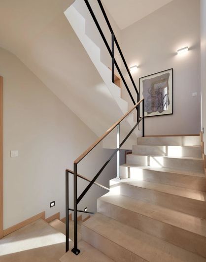 Image No.18-4 Bed Property for sale