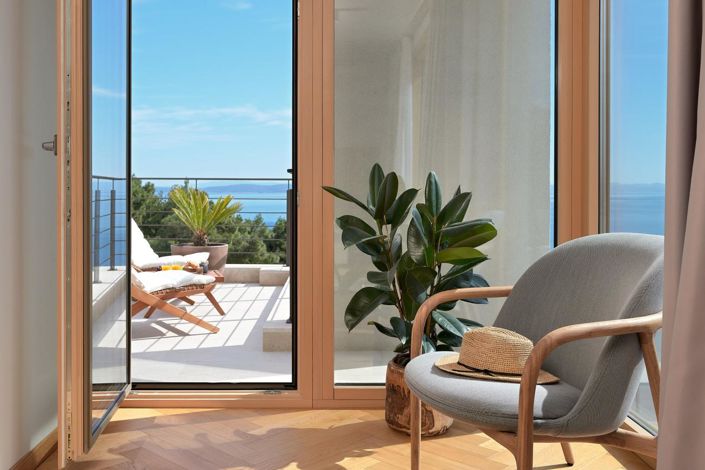 Image No.20-4 Bed Property for sale