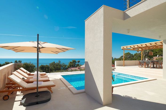 Image No.3-4 Bed Property for sale