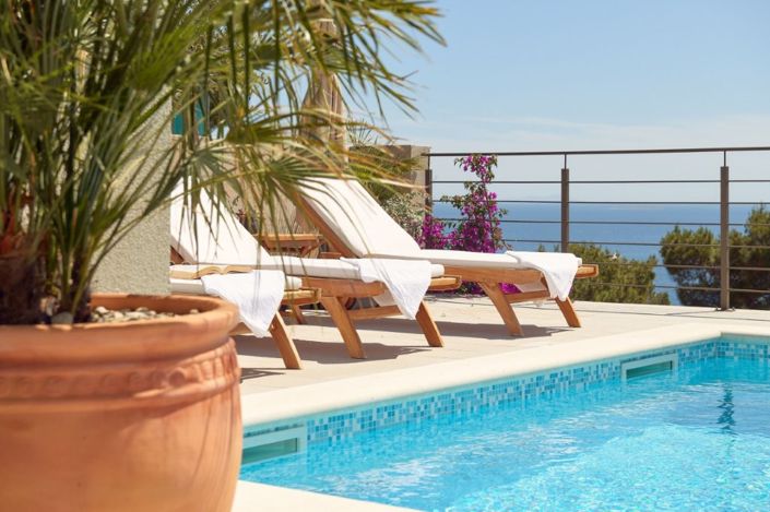 Image No.8-4 Bed Property for sale