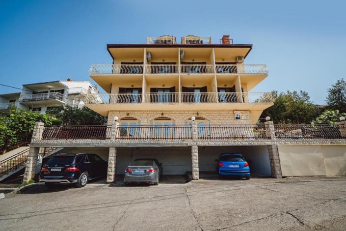 Image No.16-Propriété de 15 chambres à vendre à Seget