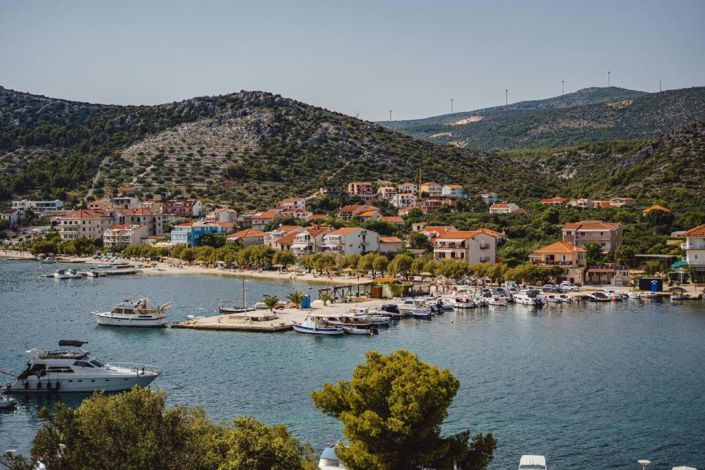 Image No.7-Propriété de 15 chambres à vendre à Seget