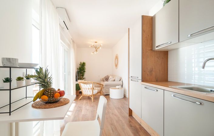 Image No.21-4 Bed Property for sale