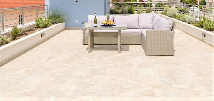 Image No.14-3 Bed Property for sale