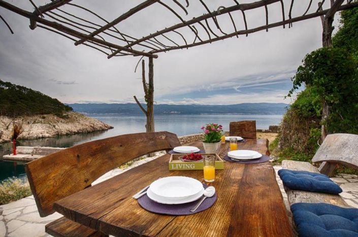 Image No.2-3 Bed Property for sale