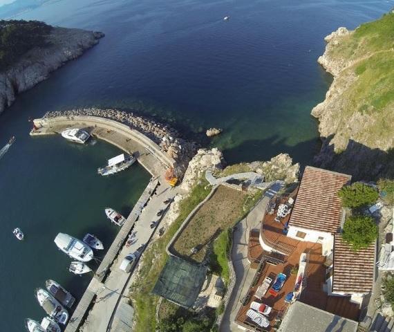 Image No.7-3 Bed Property for sale