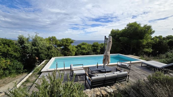 Image No.21-3 Bed Property for sale